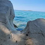Διαμέρισμα Logorun Stone House 10 M From The Sea