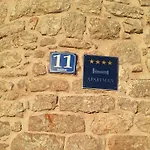 Logorun Stone House 10 M From The Sea Lejlighed *