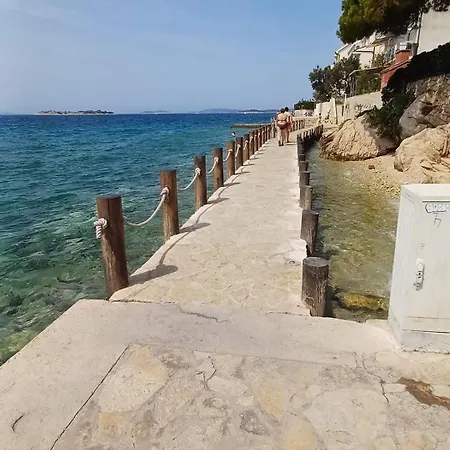 Logorun Stone House 10 M From The Sea Apartment Tribunj (Sibenik-Knin)