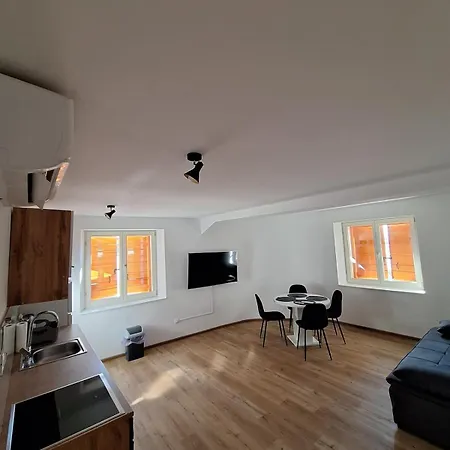 Logorun Stone House 10 M From The Sea Tribalj