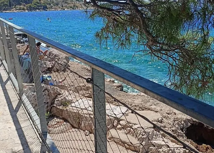 Logorun Stone House 10 M From The Sea *