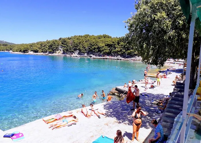 Appartement Logorun Stone House 10 M From The Sea Tribalj