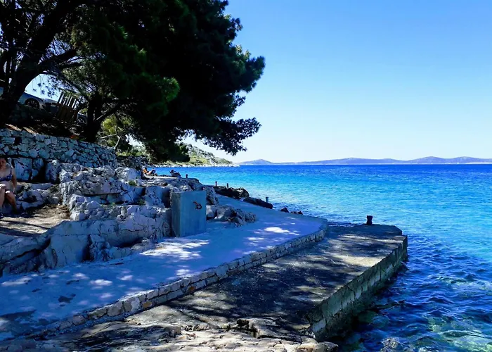 Appartement Logorun Stone House 10 M From The Sea