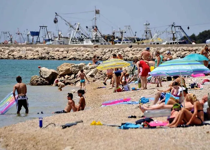 Appartement Logorun Stone House 10 M From The Sea Tribalj