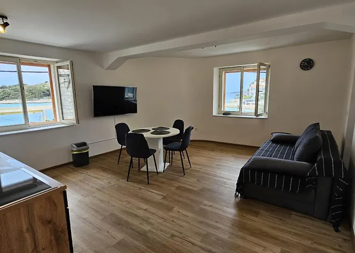 Logorun Stone House 10 M From The Sea * Tribalj