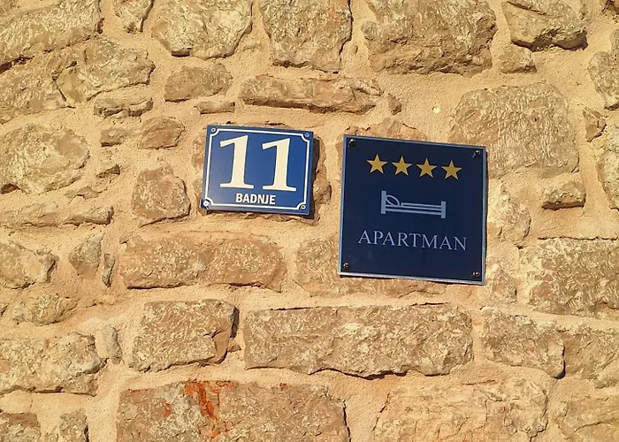 Logorun Stone House 10 M From The Sea Appartement *